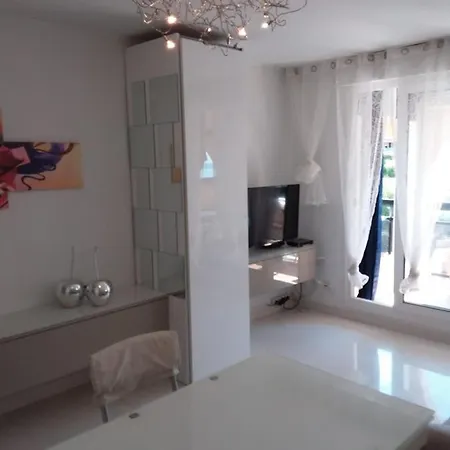 Vue Mer Avec Piscine Apartment Beausoleil